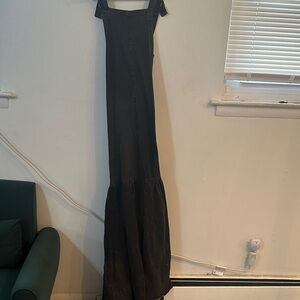 Chic Black Maxi Dress